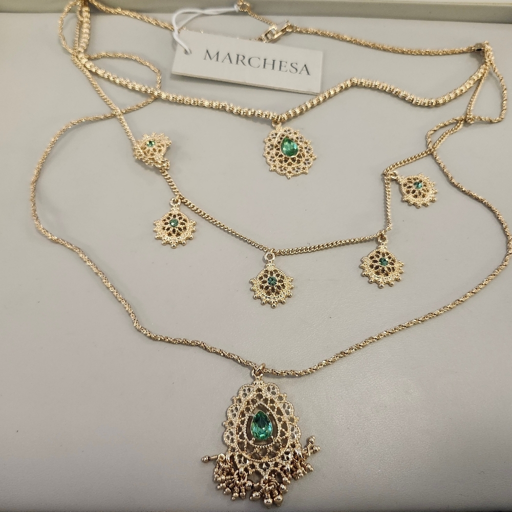 NWT Marchesa Gold-Tone Green Stone Filagree Pendant Necklace